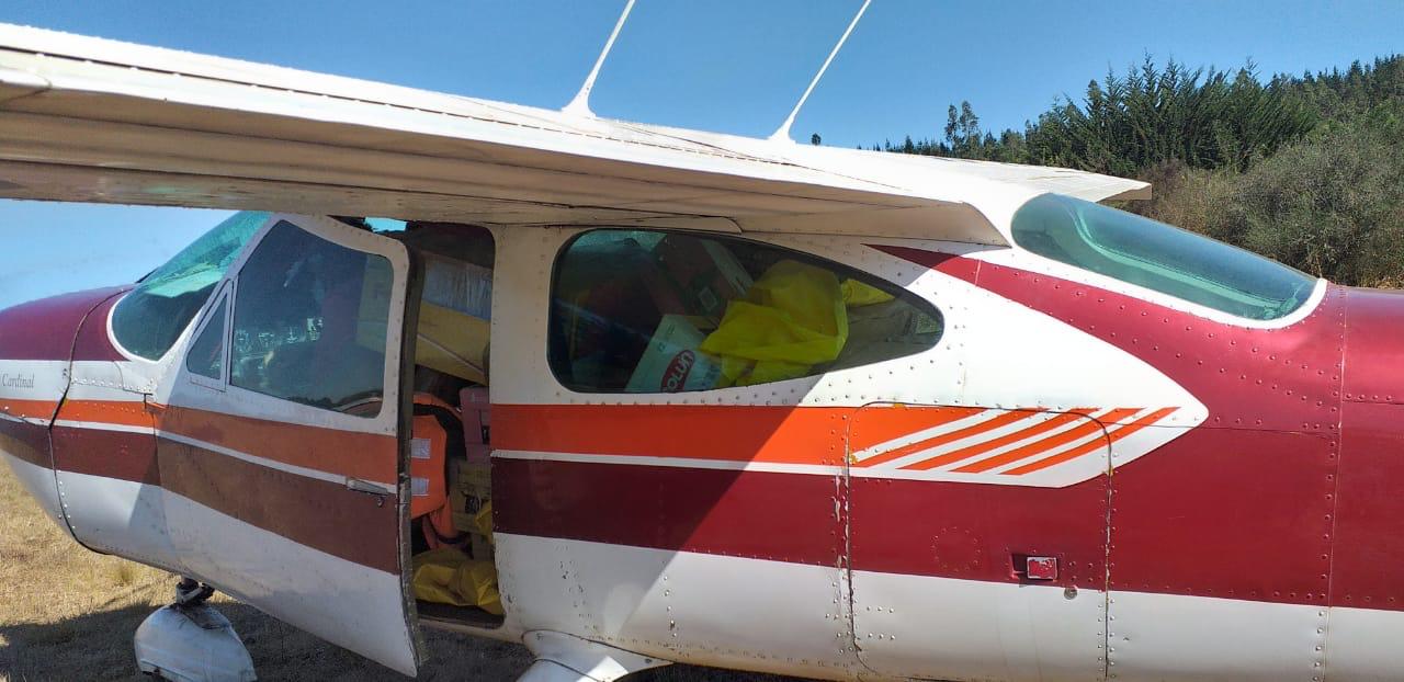 Avioneta con alimentos para párvulos de la Junji llegó hasta Isla Mocha