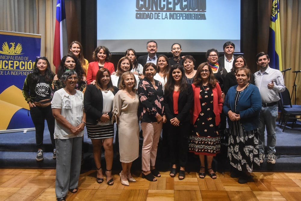 Las 16 mujeres destacadas de Concepción que fueron reconocidas por su aporte a la sociedad