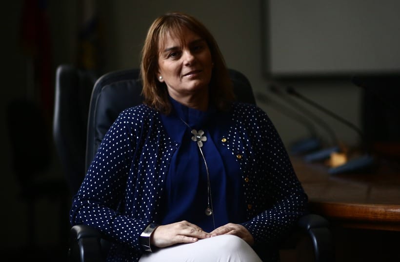 Contraloría confirma investigación a gobernadora de Itata por polémico audio