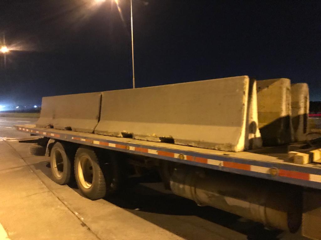 Cierran con barreras de tres toneladas todos los accesos de Hualpén para evitar fugas del cordón sanitario