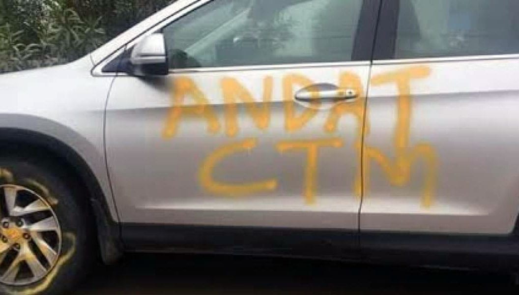 “Ándate c…”: feroz funa a presuntos visitantes en reconocida comuna costera