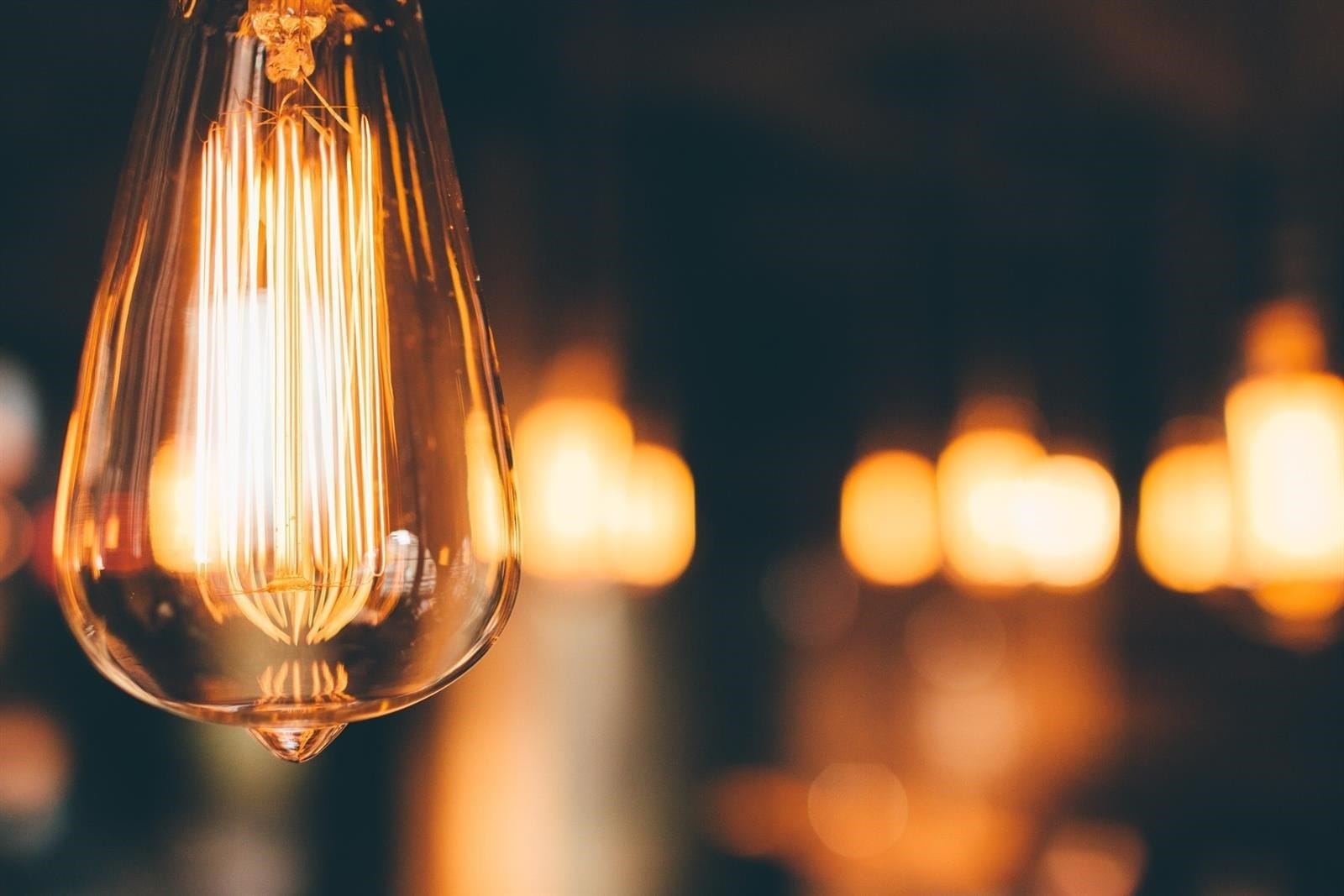 Volvió el sobreconsumo de la luz en Chile