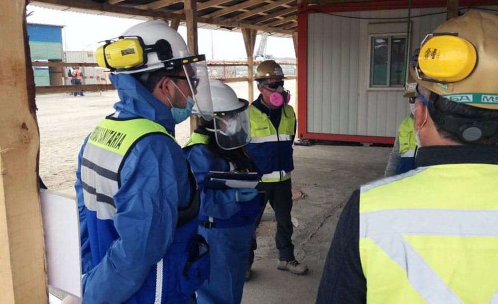 Fiscalizan a constructoras del Biobío en medidas de prevención del Covid-19