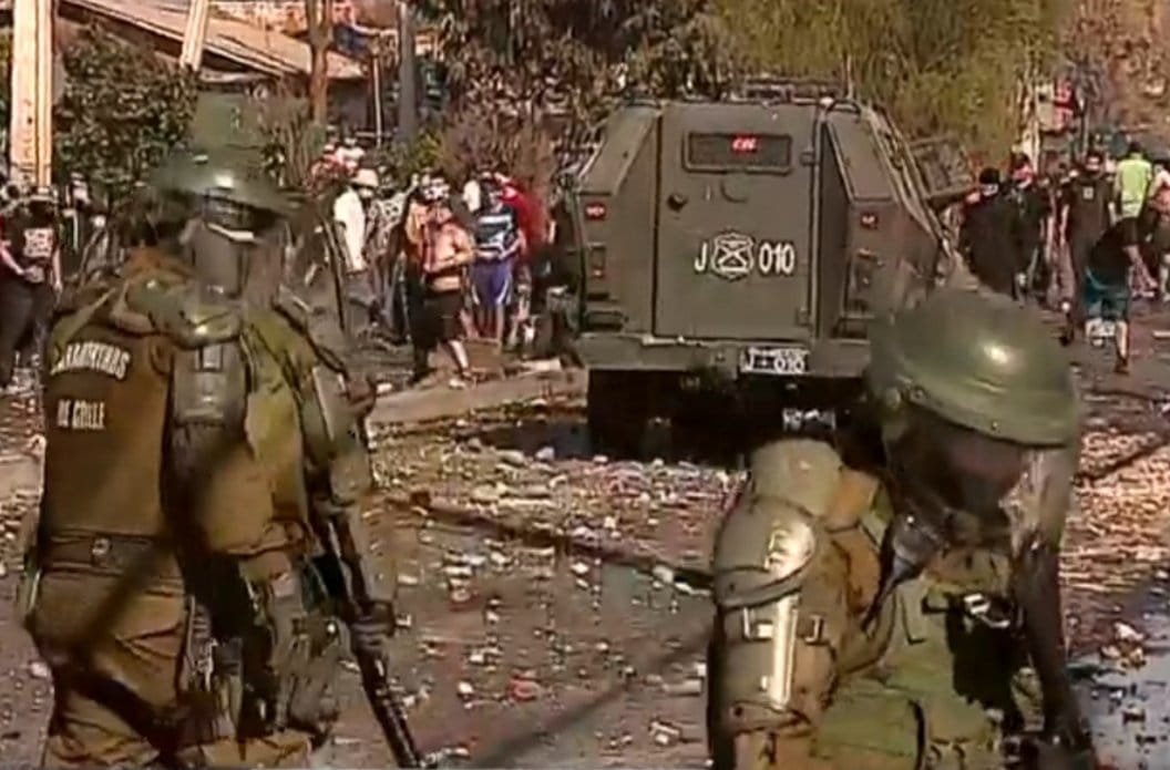 Vecinos de El Bosque protestan acusando falta de ayuda del Gobierno durante la pandemia