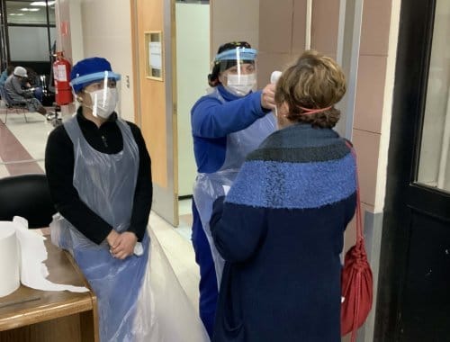 Hospital de Los Ángeles elevó a 64 los funcionarios contagiados por Covid-19