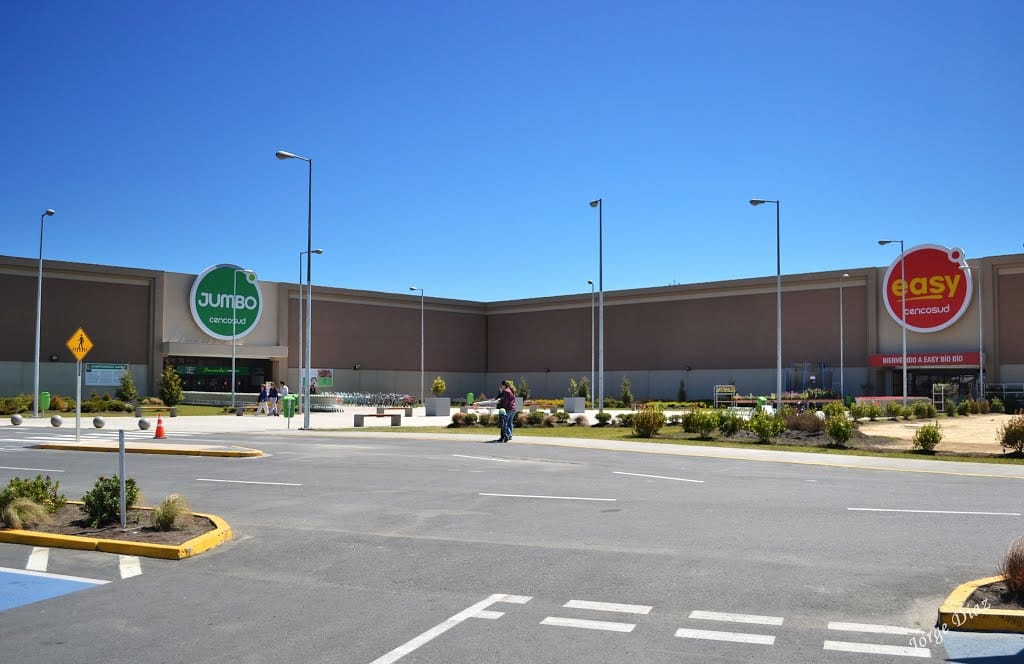 Jumbo Hualpén abrió a pesar de Covid-19 en cliente que hurtó mercadería