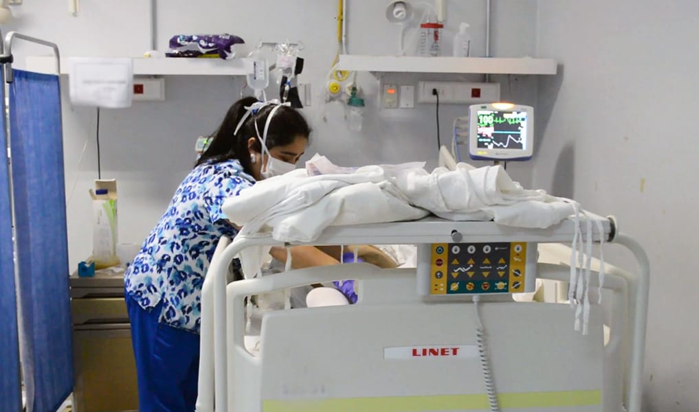 Reportan 34 muertes confirmadas por Covid-19 en el Biobío: contagios se elevan a 4.911