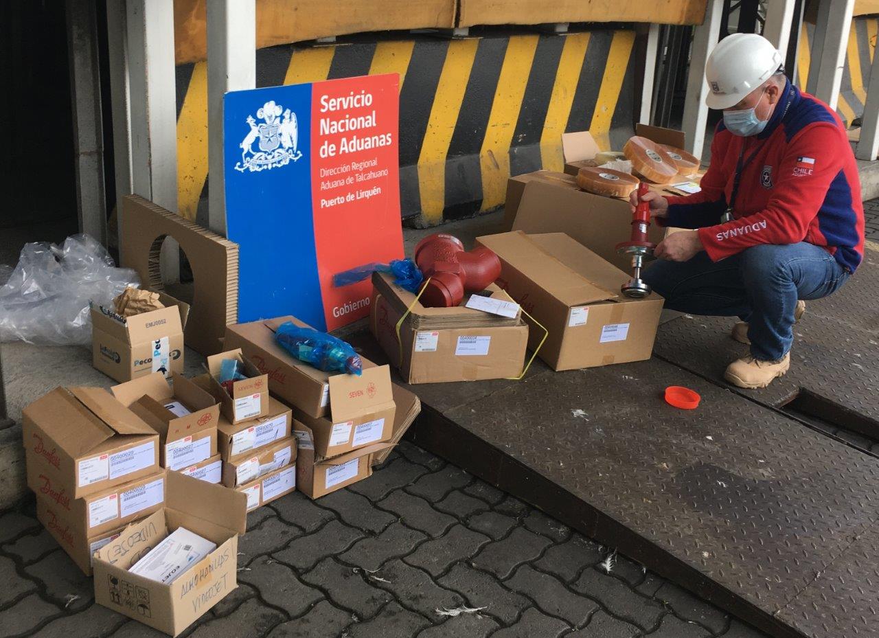 Incautan piezas industriales que llegaron como contrabando al Puerto Lirquén en Penco
