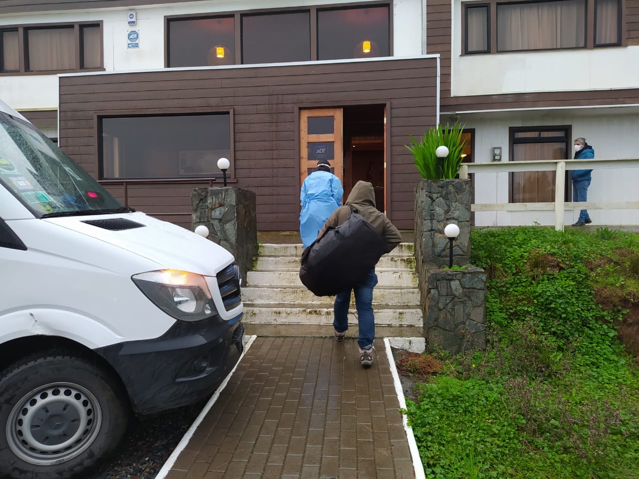 Inauguran nueva residencia sanitaria en Coronel: Son 17 en el Biobío para atender a pacientes Covid-19
