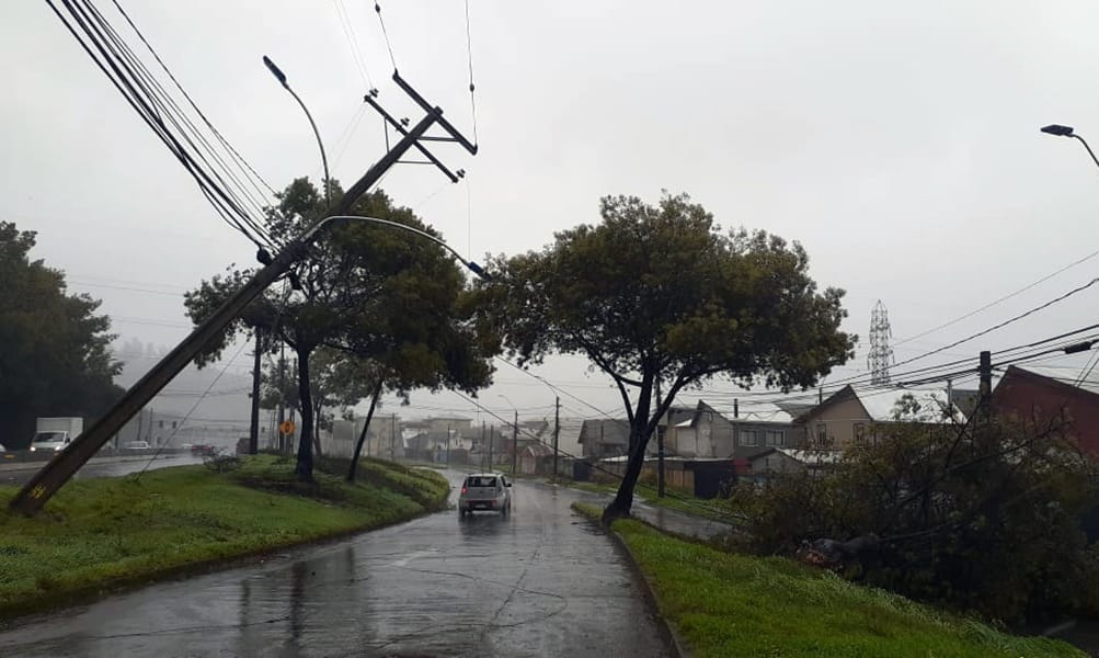 Primeras horas del Sistema Frontal causa estragos en Concepción