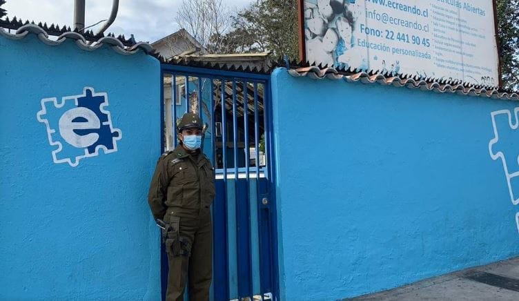 Carabineros halló jardín infantil funcionando con niños en su interior pese a prohibición