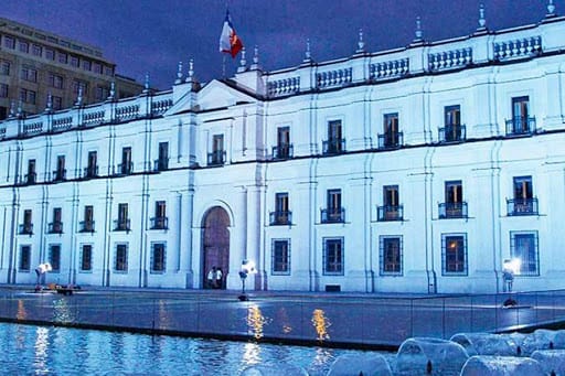 Paté de jabalí, mousse de pato y caviar: la licitación de productos gourmet de la Presidencia