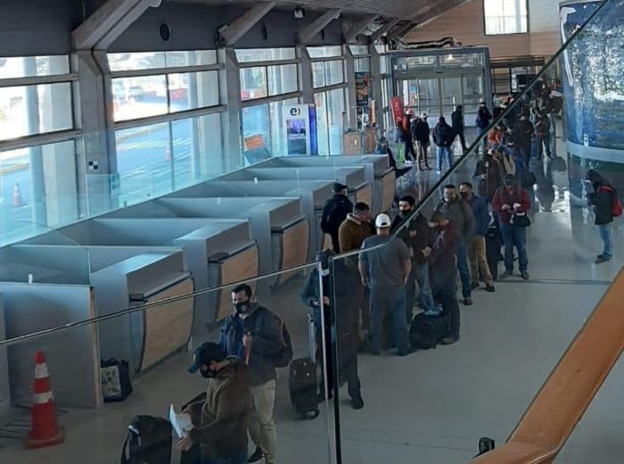 Funcionarios de Aeronáutica Civil llaman al cierre del aeropuerto por pandemia