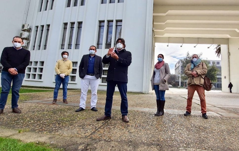 Inician producción de interferón en UdeC: Jadue afirmó que en una semana tendrían 2500 dosis