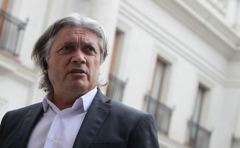 Senador Navarro denunció que recibió amenazas de muerte con una fotografía con balas