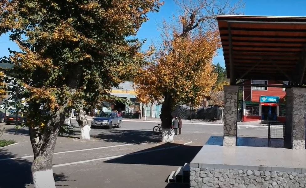 Encuentran a hombre sin vida en la Plaza de Armas de Santa Juana