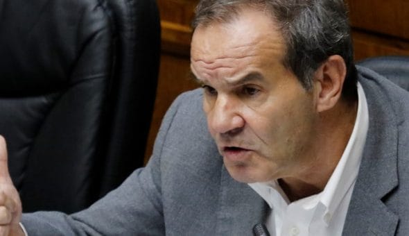 Chile Vamos da pie atrás y no irá al Tribunal Constitucional por retiro del 10% de las AFP