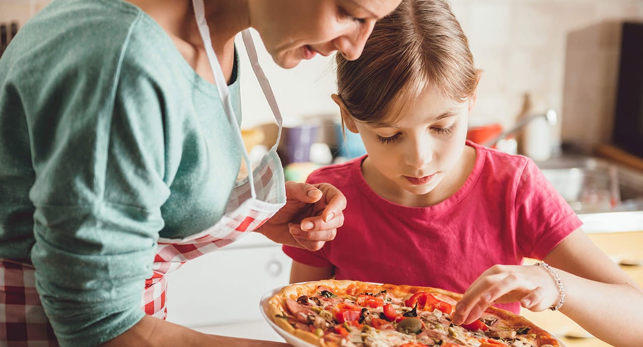 Cuatro recetas sencillas que le van a encantar a tus hijos