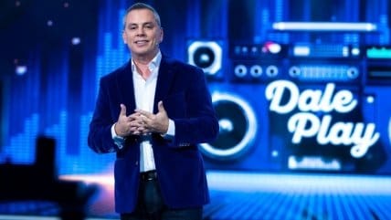 Cursan millonaria multa a Mega por programa de José Miguel Viñuela “Dale Play”