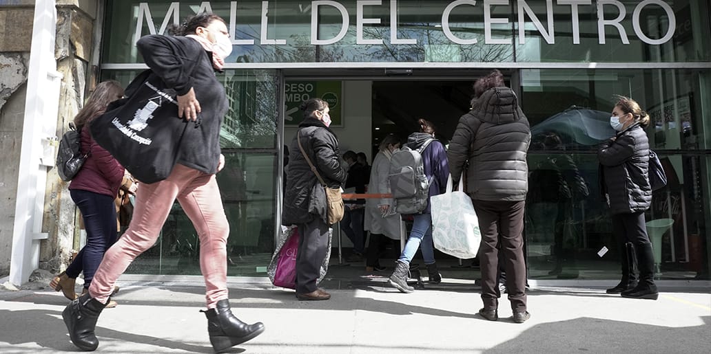 Decretan prohibición de acceso a Mall del Centro de Concepción por altas aglomeraciones