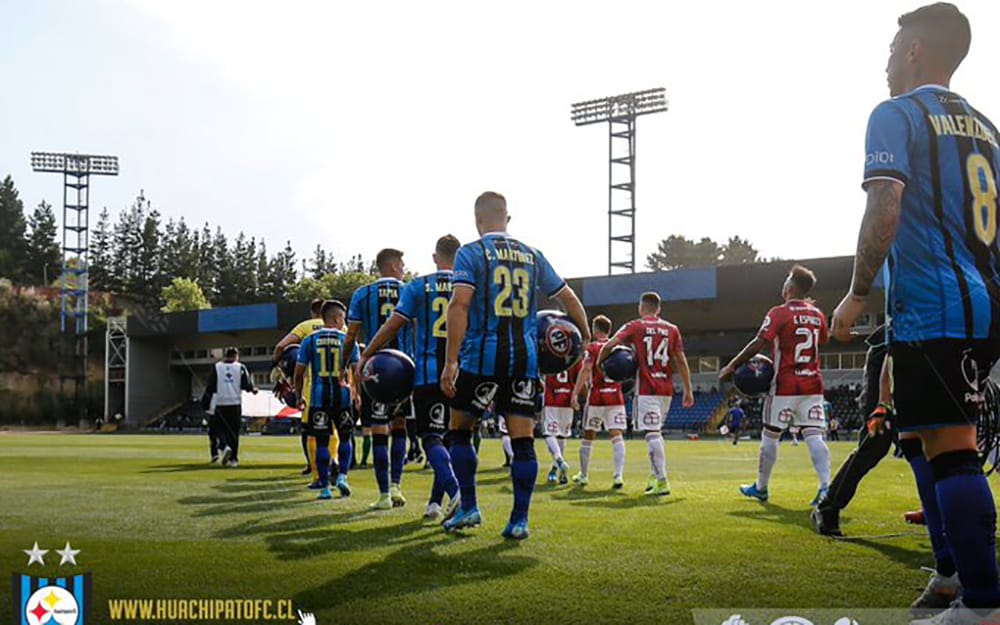 Estos son los horarios del regreso del fútbol chileno: partido de Huachipato irá por TV abierta