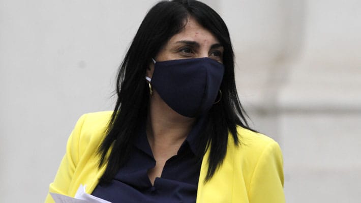 Ministra Rubilar aclaró que a nadie se le pedirá devolver los 500 mil pesos del “Bono clase media”