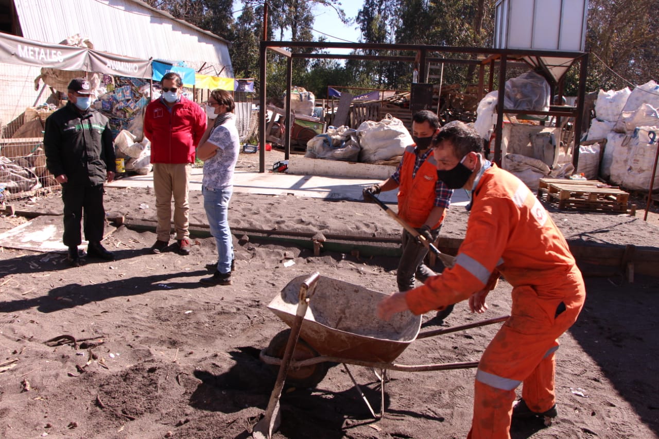 Empresa innovadora en gestión de desechos contratará a internos del Biobío