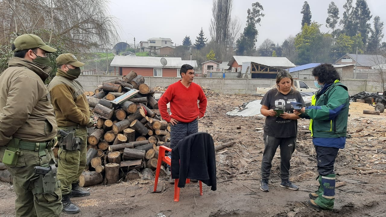 Conaf capacita a Carabineros del OS-9 en legislación y planes de manejo forestal