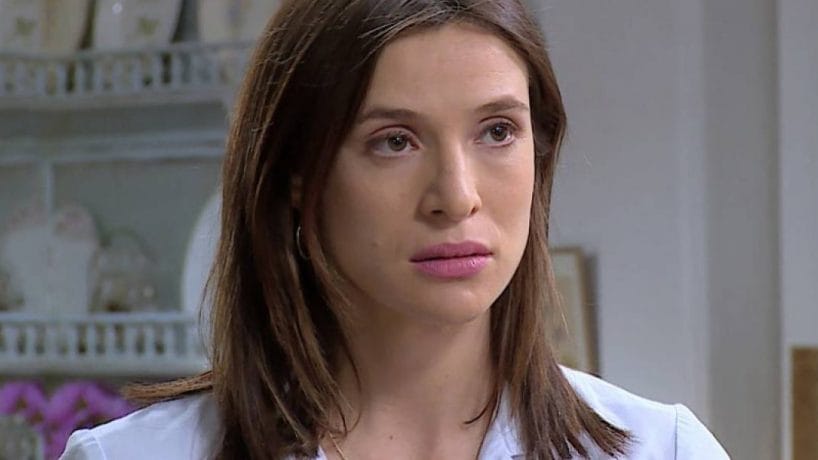 La actriz Daniela Ramírez sorprende al mostrar a su hijo de 17 años