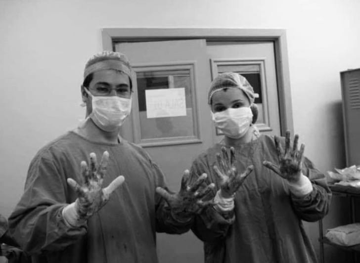Doctor murió por Covid-19 y dejó emotivo mensaje: “Me contagié haciendo lo que amo, lo haría de nuevo”