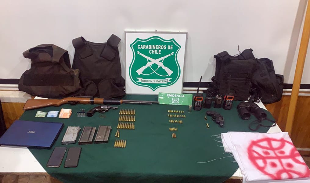 Detienen a tres sujetos en Cañete con armas de grueso calibre en su poder