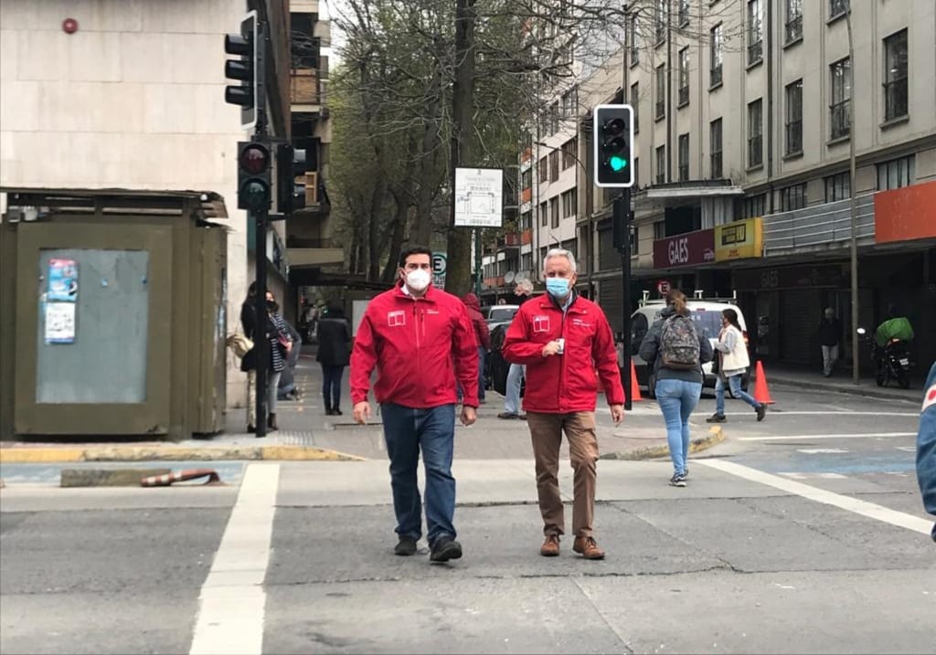 Habilitan semáforos de importante intersección en el centro de Concepción