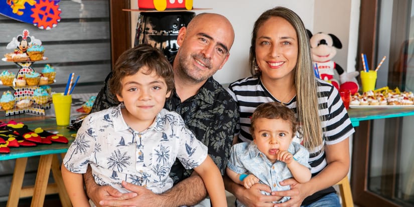 Borja ganó lotería mundial: recibirá de regalo medicamento más caro del mundo