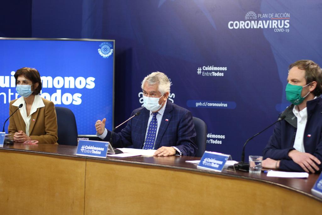 Balance del Minsal sobre el Covid-19 cambia nuevamente de día y se hará desde La Moneda