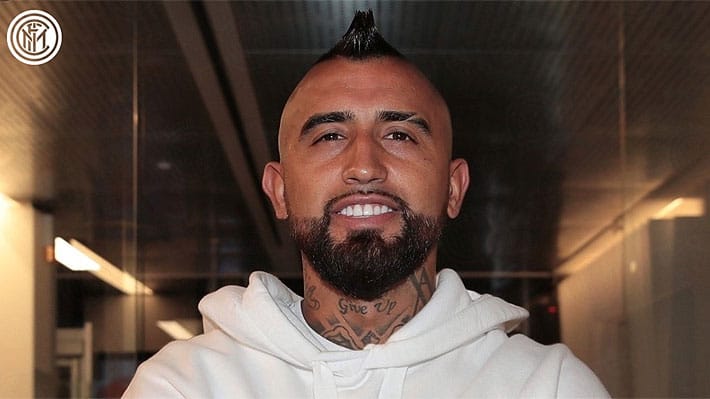 Arturo Vidal aterriza en Italia para ser presentado como jugador del Inter de Milán