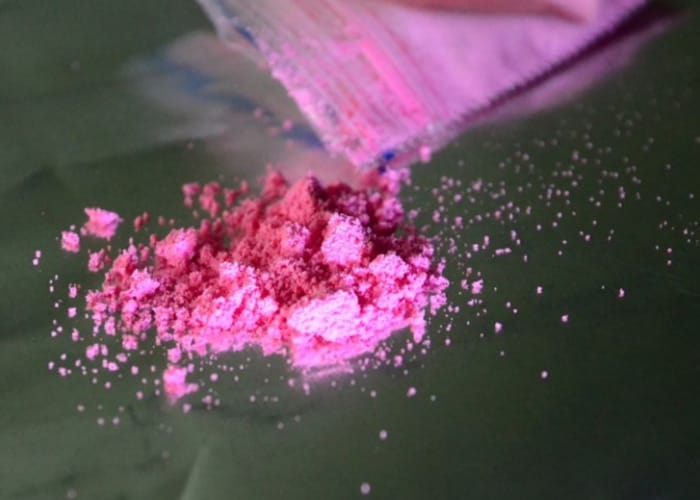 Detienen a pareja que vendía “tusi”, cocaína, hongos y marihuana en Concepción