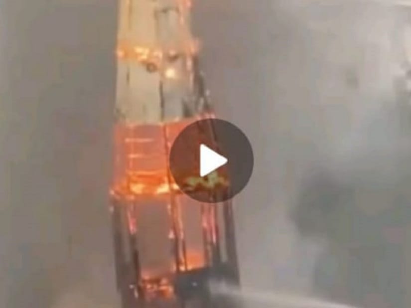 Impactante incendio de Iglesia de la Asunción provoca la caída de la cúpula en Santiago