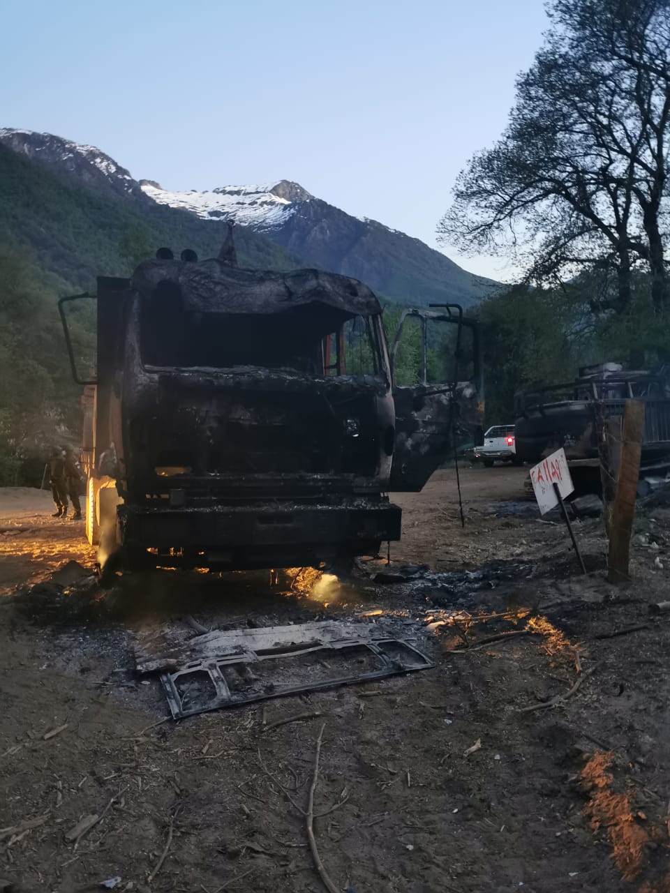 Ataque incendiario dejó 3 máquinas forestales quemadas en Alto Biobío