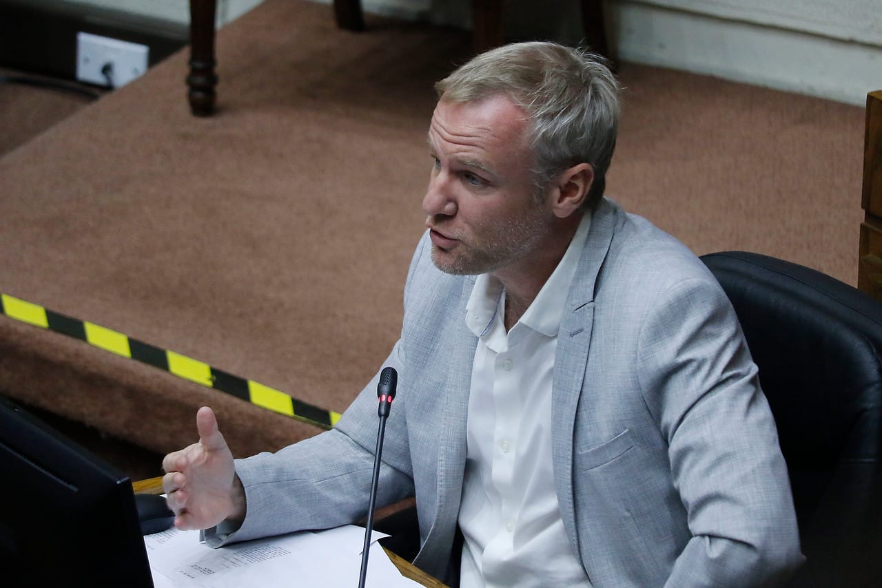 Senador Felipe Kast rechazará segundo retiro del 10%: “El Congreso, como que viviera en un planeta paralelo”