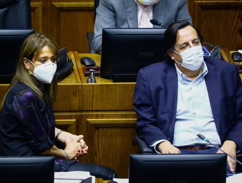 Van Rysselberghe por renuncia de Víctor Pérez al Ministerio del Interior: “Sólo habla bien de él”
