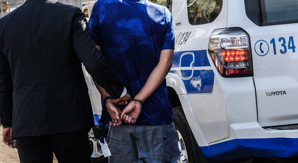 Detienen a joven acusado de violación durante carrete entre compañeros de universidad en Chillán