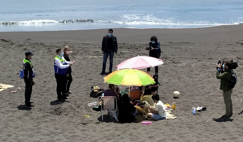 Salud fiscaliza cumplimiento de protocolos Covid-19 en playas de la Región del Biobío