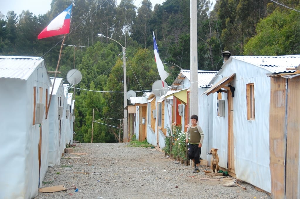 Minvu prioriza trabajo en 63 campamentos en zonas con riesgo de desastre en el Biobío