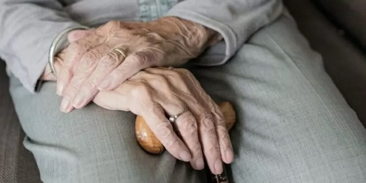 Brote de Covid-19 en ELEAM del Hogar de Cristo deja 18 fallecidos en Curicó