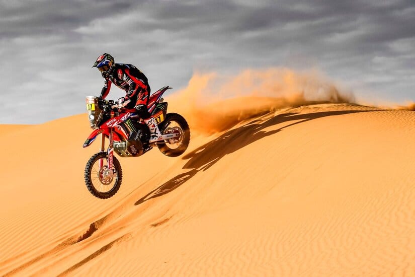 José Ignacio Cornejo afianza su liderato en el Dakar 2021