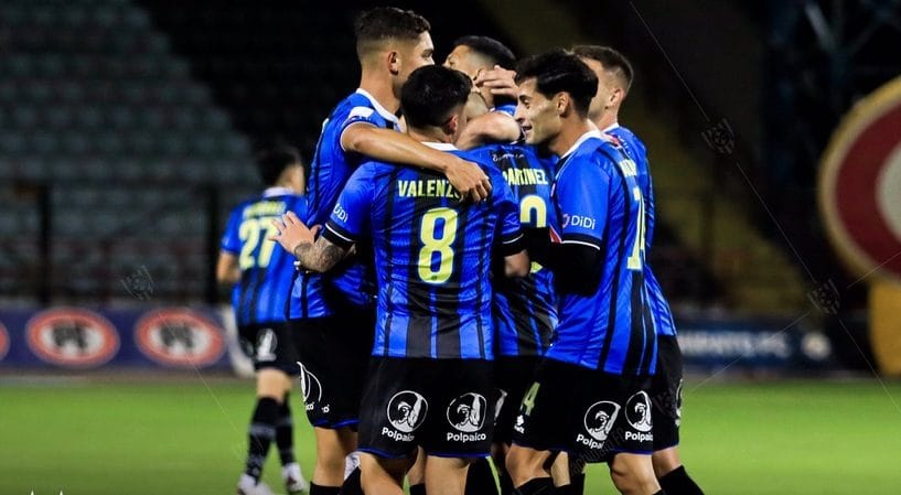 El panorama de Huachipato está entre buscar estadio y la importante suma que recibirán por seguir en la Sudamericana