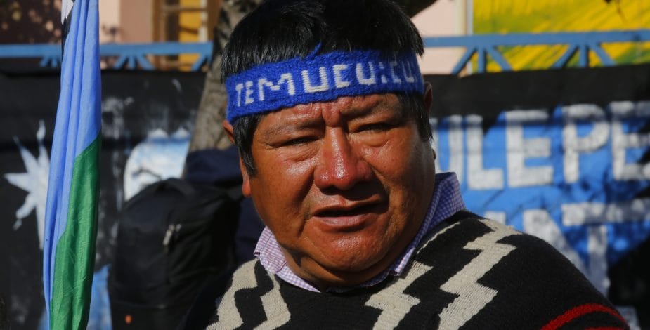 Padre de Catrillanca califica de “burla” veredicto del caso: Recurrirán a la justicia internacional