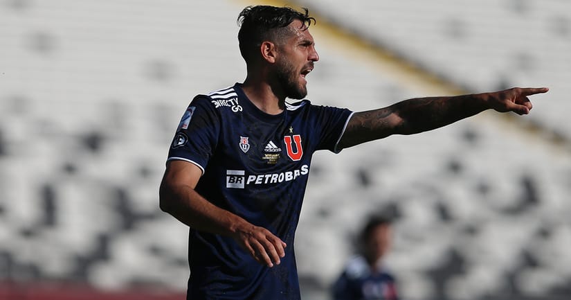 El goleador de la “U” está preocupado por el presente del club: “Son días de reflexión y mucha autocrítica”