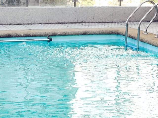 Encuentran sin vida a menor de 3 años al interior de una piscina en San Fabián de Alico