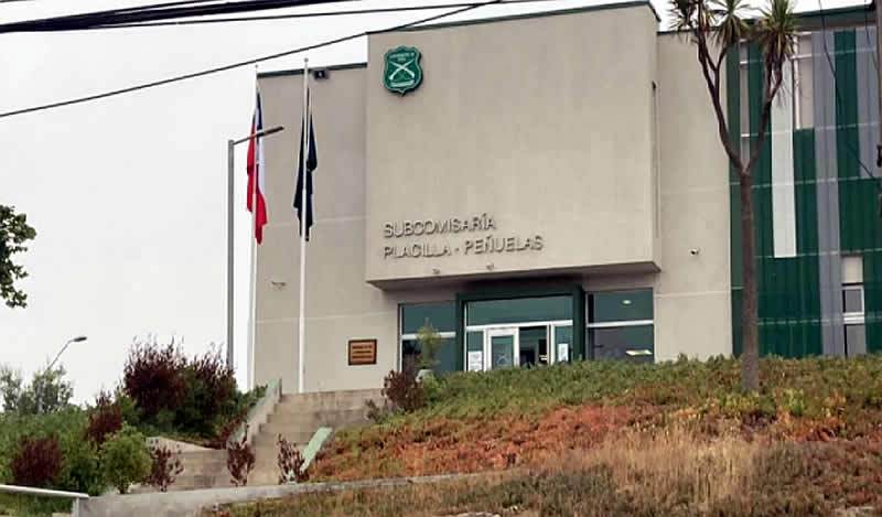 Abren doble sumario a carabineros por fiesta clandestina en subcomisaría y acoso sexual a funcionaria